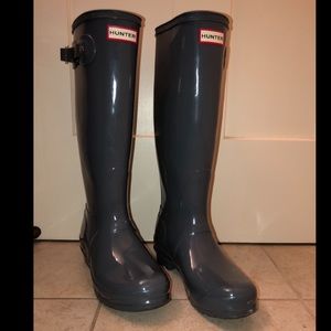 LIKE NEW!!!! Hunter boots.
